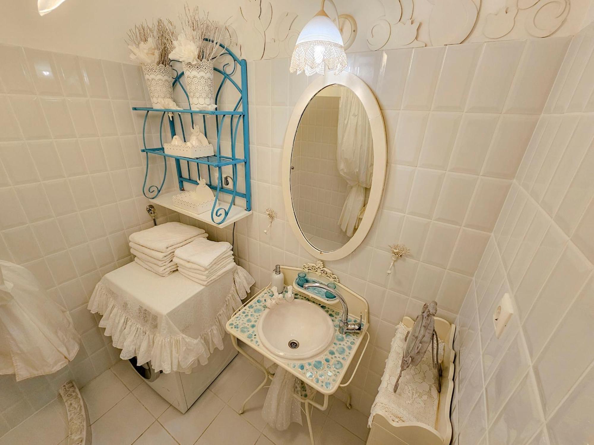 Feher Tulipan Apartman Hotell Debrecen Exteriör bild