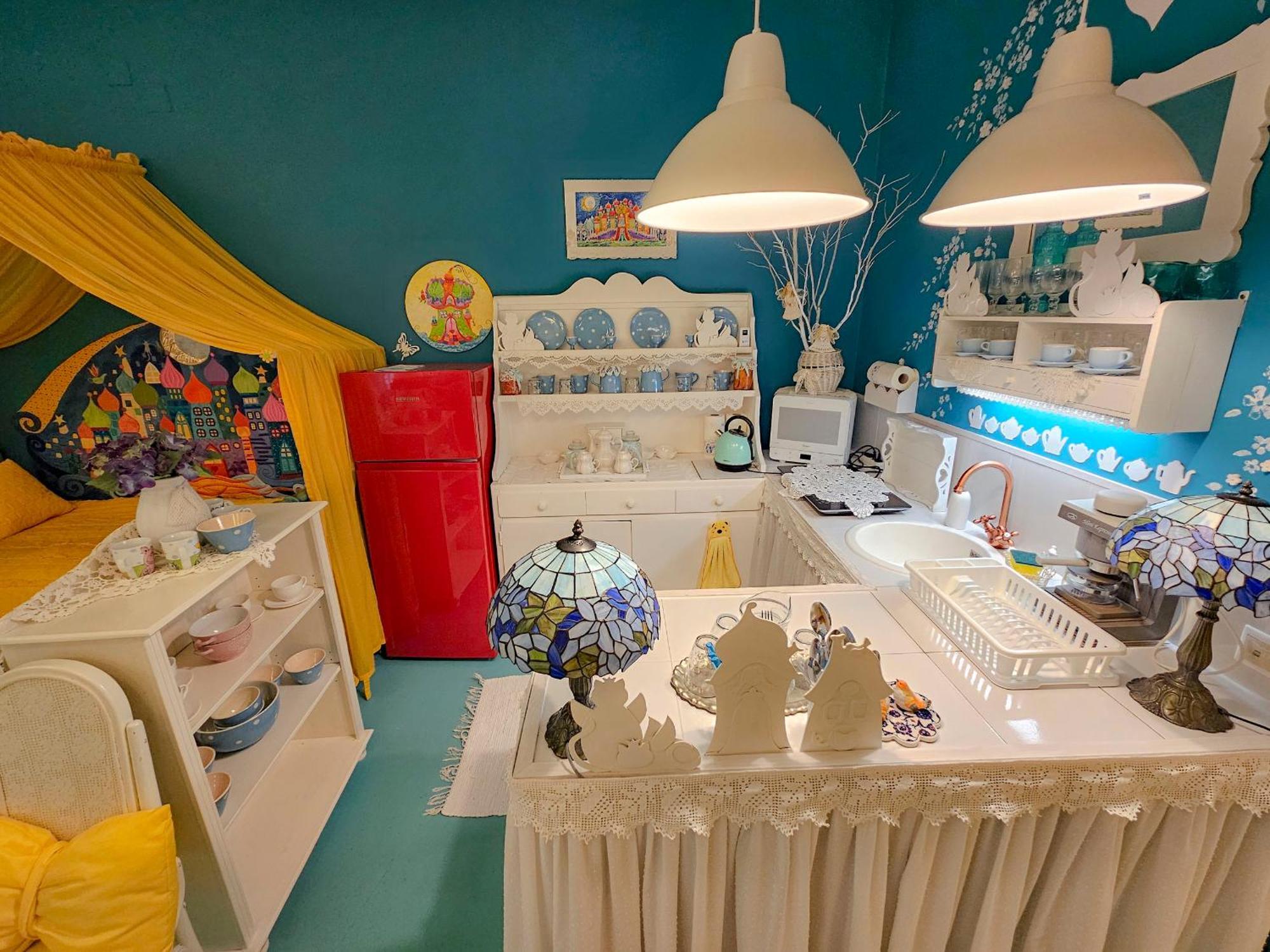 Feher Tulipan Apartman Hotell Debrecen Exteriör bild